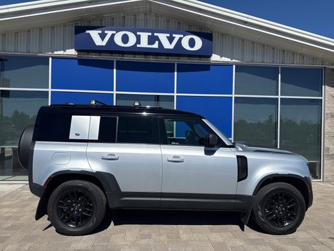 Used 2021 Land Rover Defender 110 S image 5