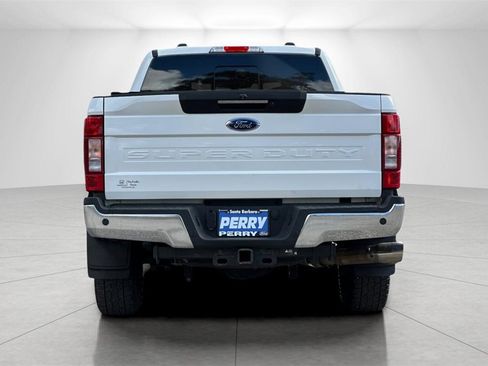 Used 2022 Ford F250 Lariat w/ Lariat Ultimate Package image 5