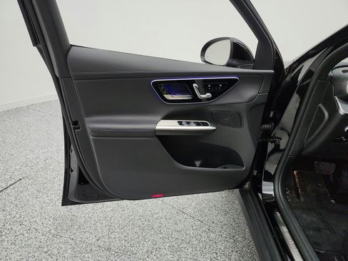Used 2024 Mercedes-Benz GLC 300 image 14