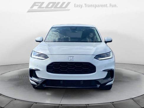 Certified 2024 Honda HR-V EX-L image 2