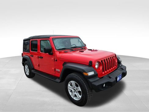 Used 2018 Jeep Wrangler Unlimited Sport S image 4