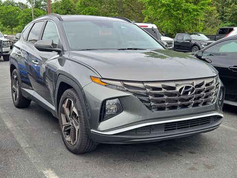 Used 2022 Hyundai Tucson SEL w/ Convenience + Premium Package FWD image 3