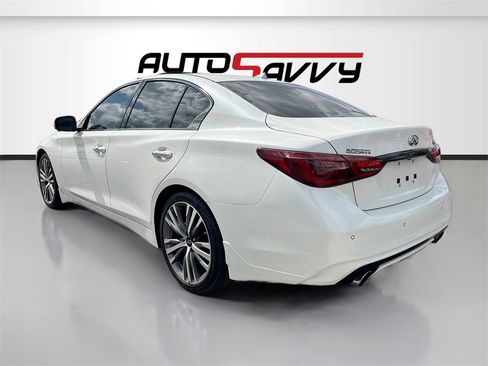 Used 2024 INFINITI Q50 Sensory image 5