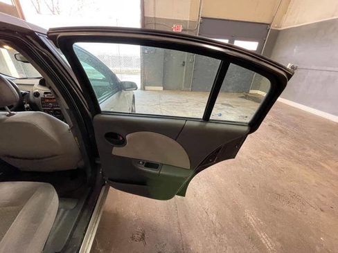 Used 2006 Saturn ION Level 3 w/ Enhanced Performance Pkg image 26