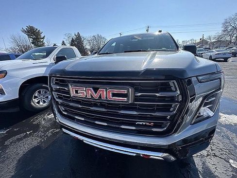 New 2026 GMC Yukon XL AT4 Ultimate AWD/4WD image 6