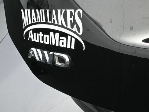 Used 2025 Honda Pilot EX-L image 38