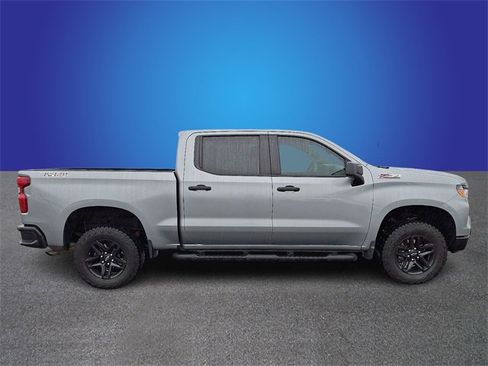 Used 2025 Chevrolet Silverado 1500 Custom Trail Boss image 4