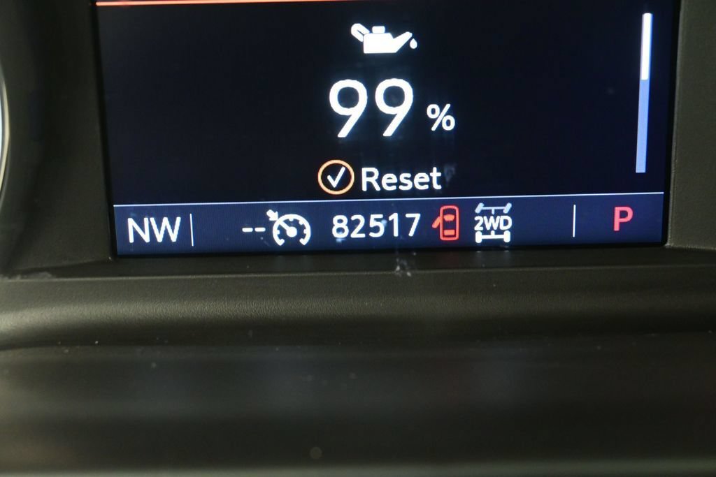 Used 2020 Chevrolet Silverado 1500 RST AWD/4WD image 37