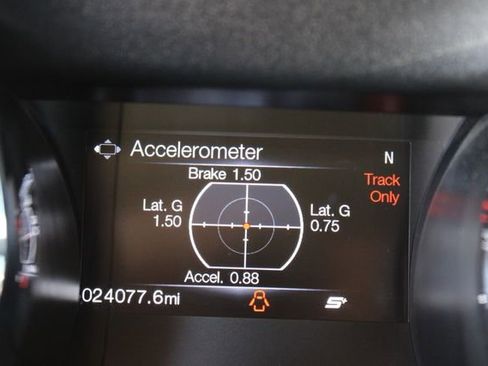 Used 2017 Ford Mustang GT Premium w/ GT Performance Package RWD image 17