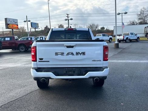 Used 2025 RAM 1500 Big Horn AWD/4WD image 5