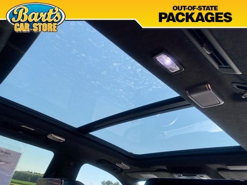 Used 2023 Cadillac Escalade V AWD/4WD image 16