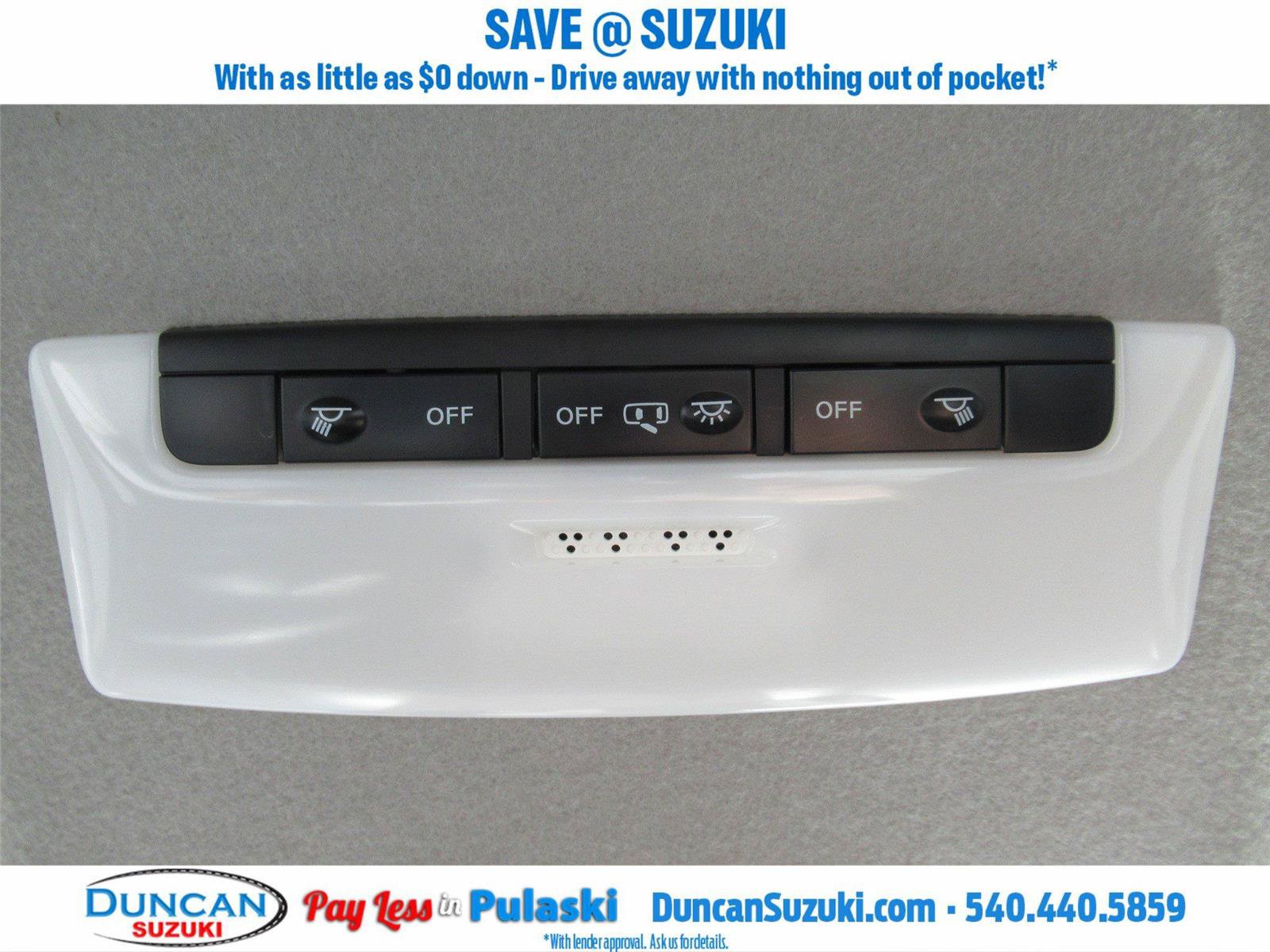 Used 2021 Nissan Kicks SR w/ SR Premium Package FWD image 27