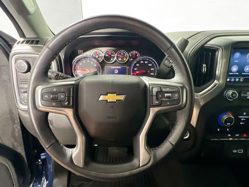 Used 2022 Chevrolet Silverado 1500 LT image 17