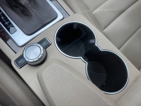 Used 2012 Mercedes-Benz C 250 Coupe image 16