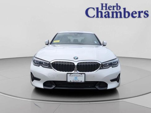Used 2021 BMW 330e xDrive w/ Premium Package AWD/4WD image 2