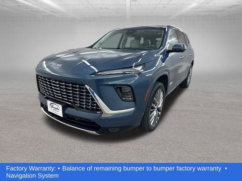 Used 2025 Buick Enclave Avenir w/ Super Cruise Package image 7