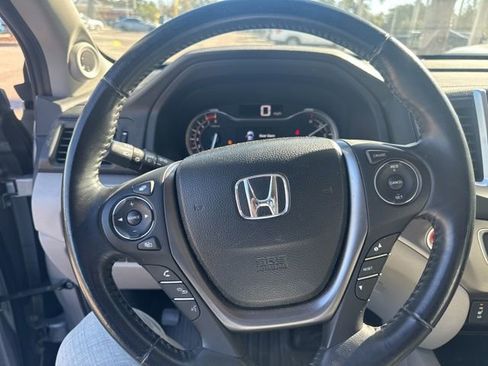 Used 2019 Honda Ridgeline RTL-T image 28