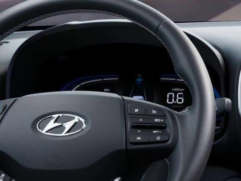 New 2026 Hyundai Venue SEL FWD image 14