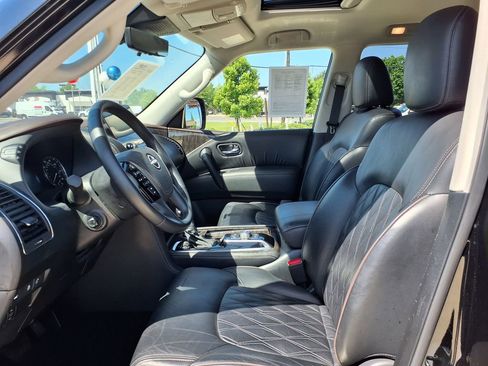 Used 2024 Nissan Armada Platinum w/ Captain's Chairs Package AWD/4WD image 19