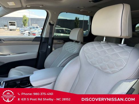 Used 2021 Hyundai Palisade Limited AWD/4WD image 18