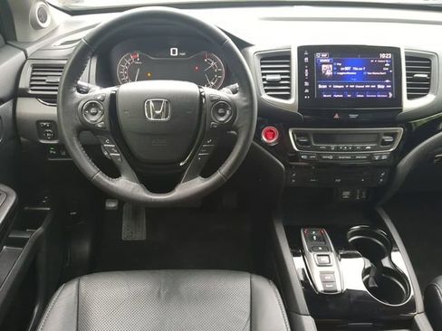 Used 2018 Honda Pilot Elite image 15