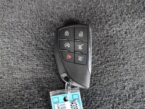 Used 2021 Chevrolet Suburban Z71 w/ Z71 Off-Road Package image 34