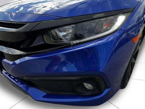 Used 2020 Honda Civic Sport image 11