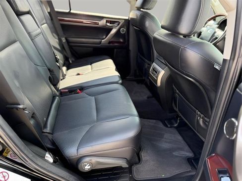 Used 2015 Lexus GX 460 Luxury image 30