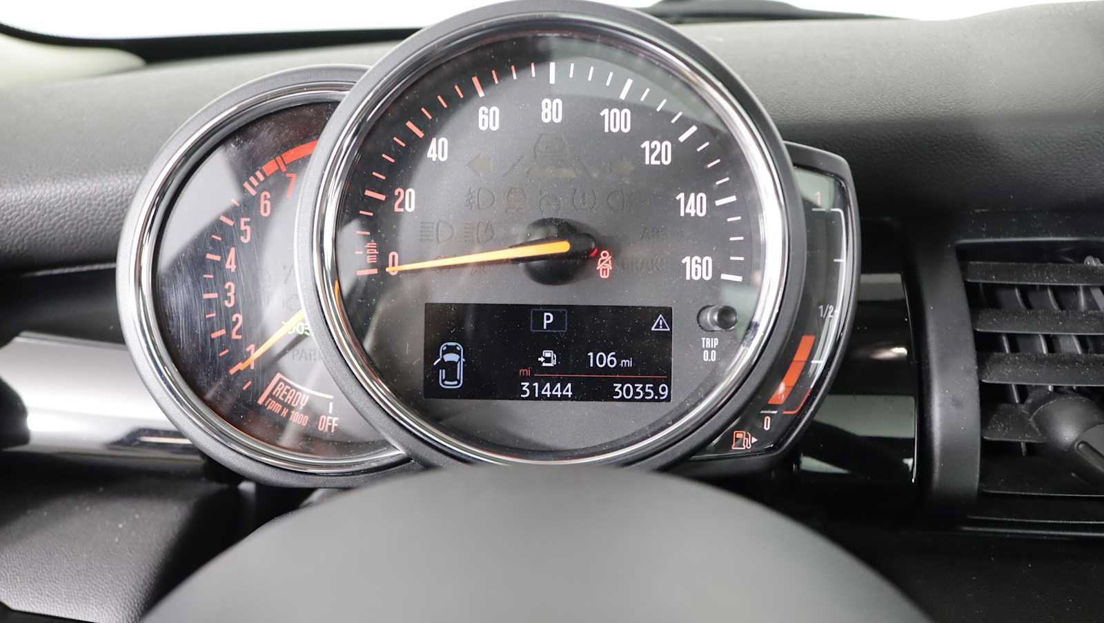 Used 2019 MINI Cooper 4-Door Hardtop FWD image 19