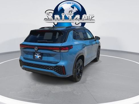 New 2026 Volkswagen Tiguan SE R-Line AWD/4WD image 8