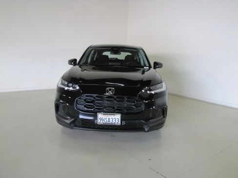 Certified 2024 Honda HR-V LX image 2