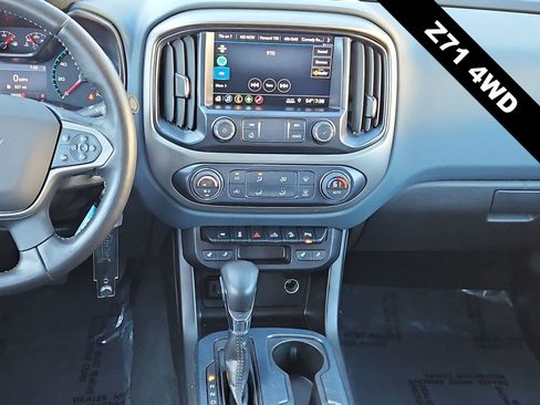 Used 2022 Chevrolet Colorado Z71 AWD/4WD image 20