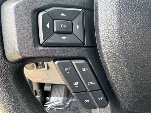 Used 2016 Ford F150 XLT AWD/4WD image 7