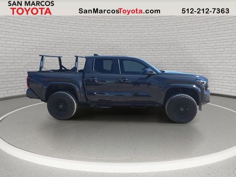 Used 2025 Toyota Tacoma SR5 image 4