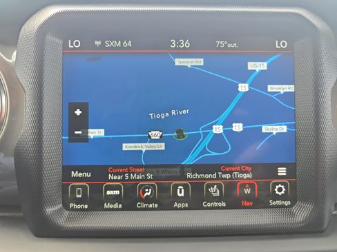 Used 2023 Jeep Gladiator Overland w/ Cold Weather Group image 32