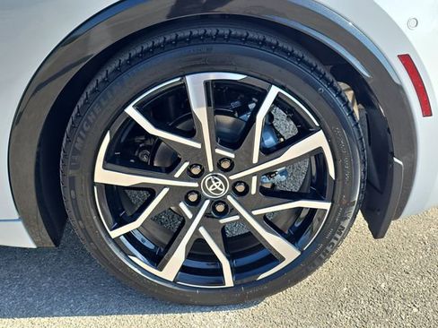 New 2026 Toyota Prius Plug-In Hybrid image 34