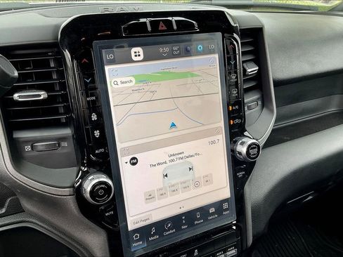 New 2024 RAM 3500 Tradesman w/ Chrome Appearance Group image 15