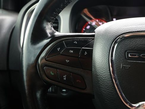 Used 2022 Dodge Charger SXT w/ Driver Convenience Group image 13