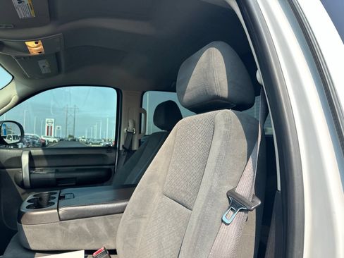 Used 2008 GMC Sierra 1500 SLE w/ Power Pack Plus AWD/4WD image 10