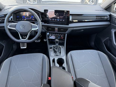 New 2025 Volkswagen Jetta Sport image 10