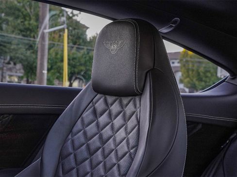 Certified 2016 Bentley Continental GT image 23