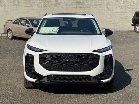 New 2026 Audi Q3 quattro 2.0T AWD/4WD image 3