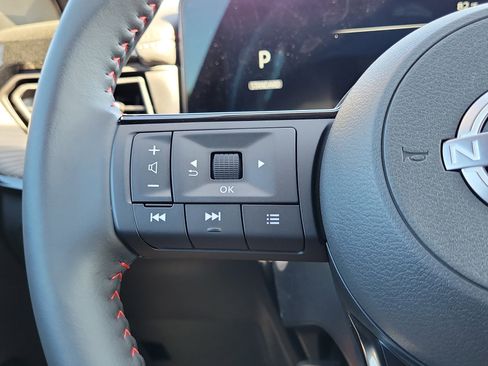 New 2026 Nissan Kicks SR image 14