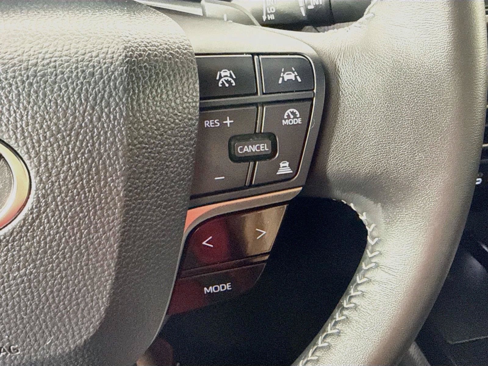Used 2026 Toyota Camry SE FWD image 16