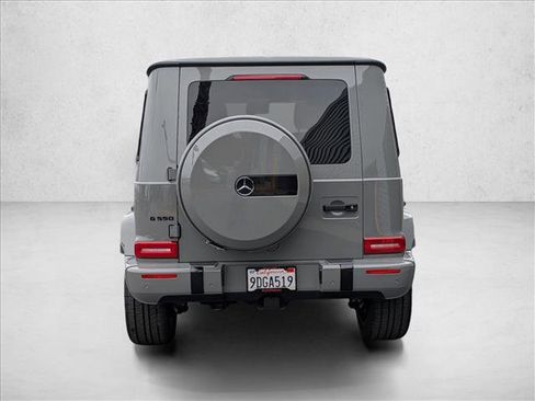 Used 2022 Mercedes-Benz G 550 image 7