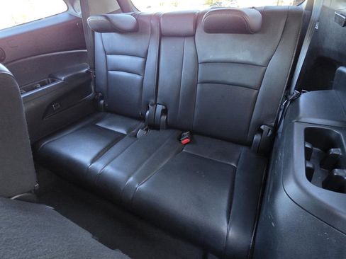 Used 2017 Honda Pilot Touring image 17