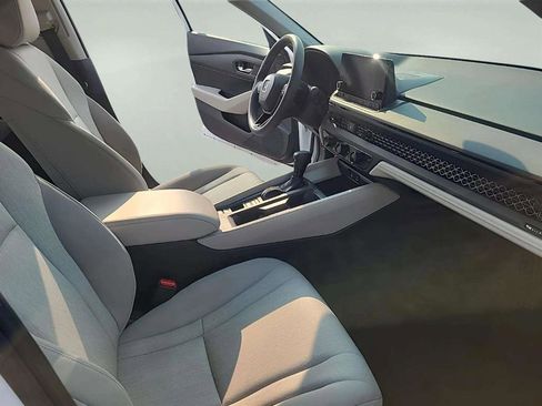 Used 2023 Honda Accord LX image 22