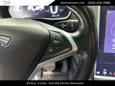 Used 2016 Tesla Model X 90D image 34