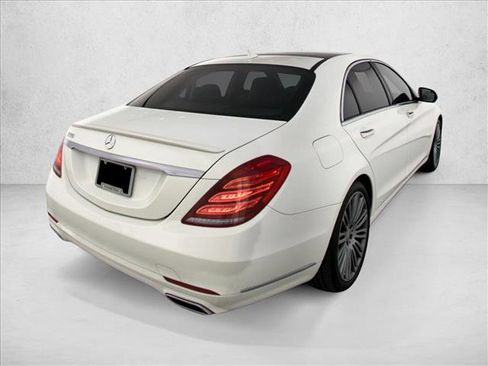 Used 2016 Mercedes-Benz S 550 Sedan image 5