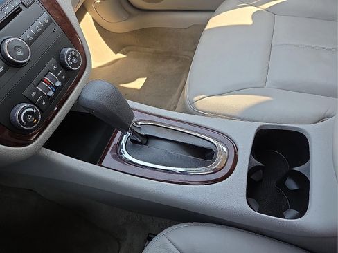 Used 2011 Chevrolet Impala LT w/ Luxury Edition Package image 25